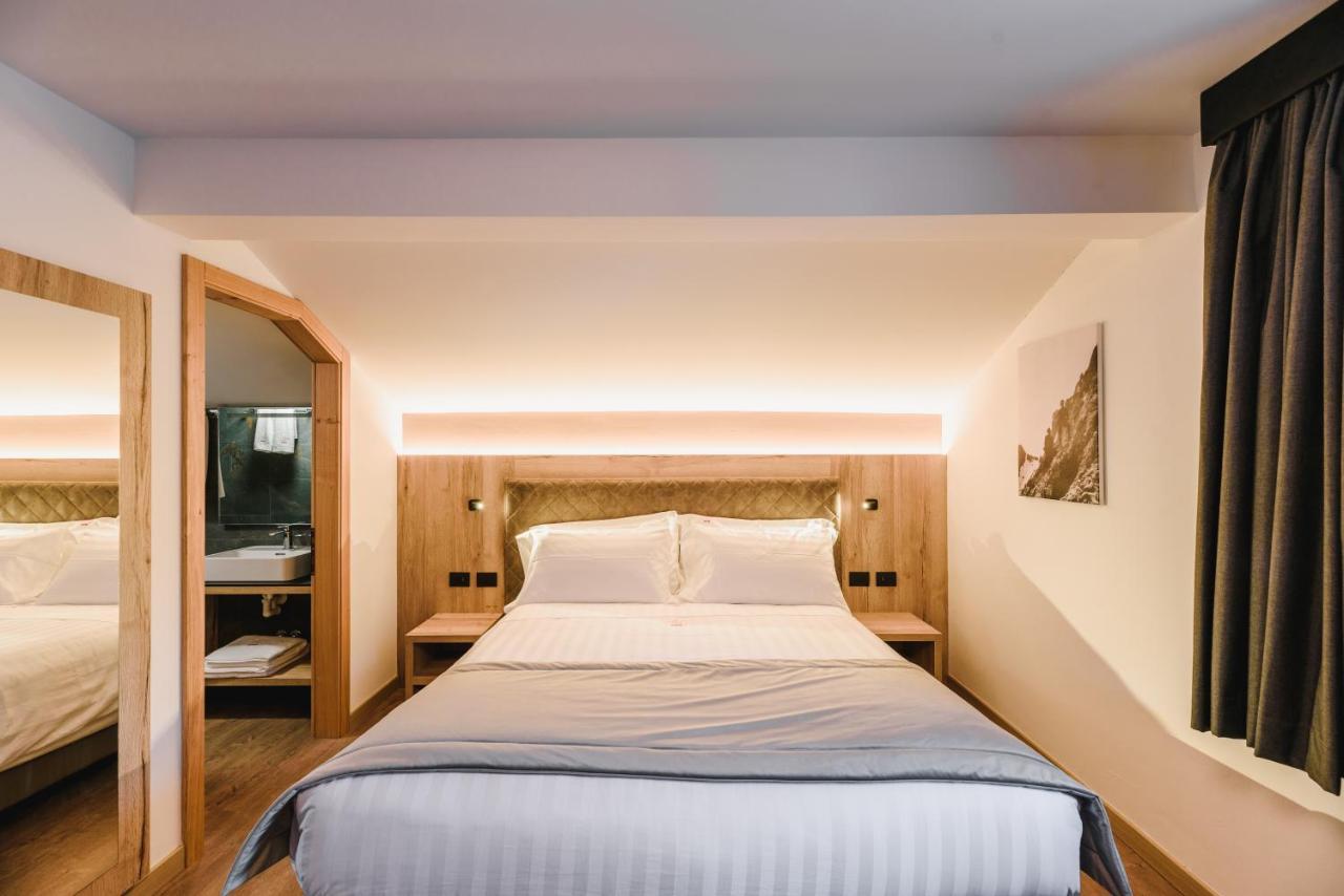 Chalet Queen Hotel 2*