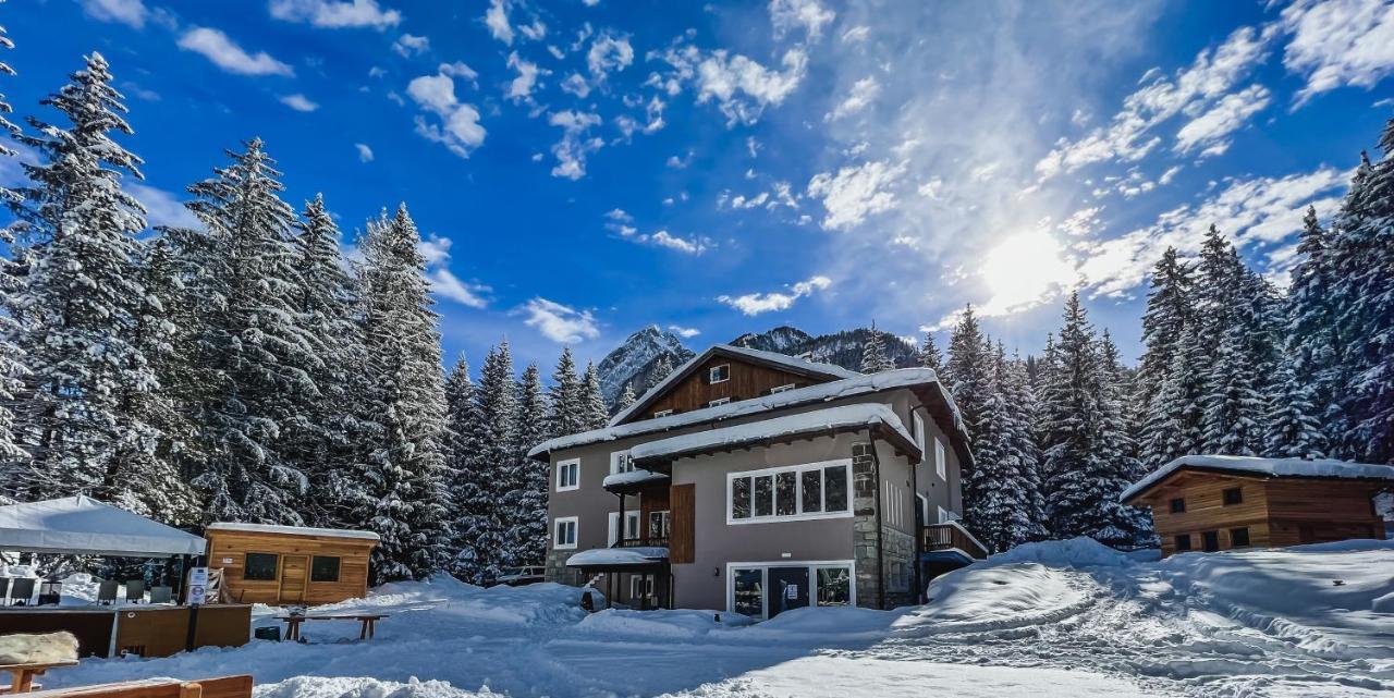 Chalet Queen Hotel 2*